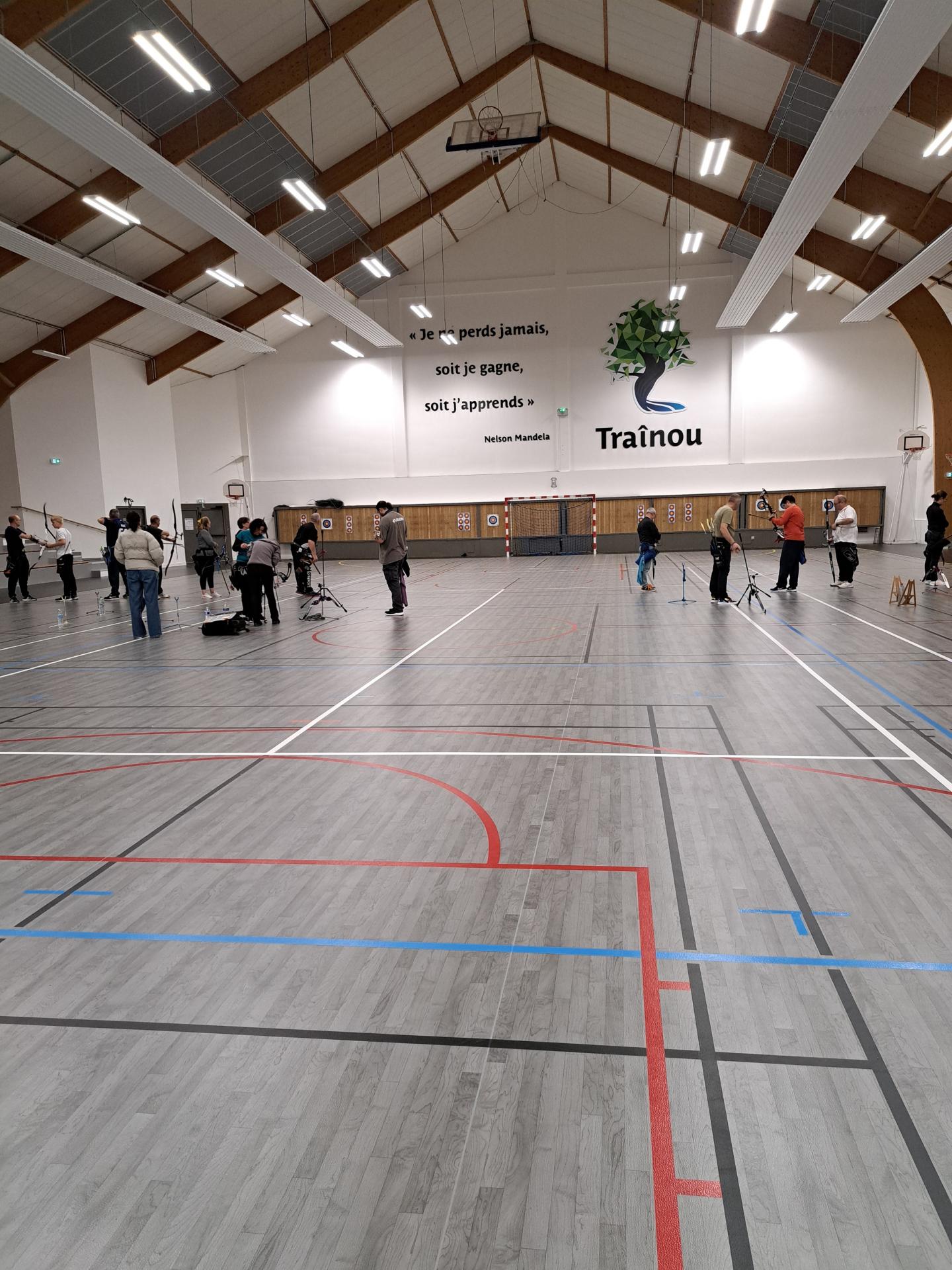 Le gymnase grande salle